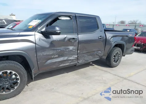 2022 Toyota Tundra Sr5 z USA, uszkodzony, nr VIN 5TFLA5DB6NX003518